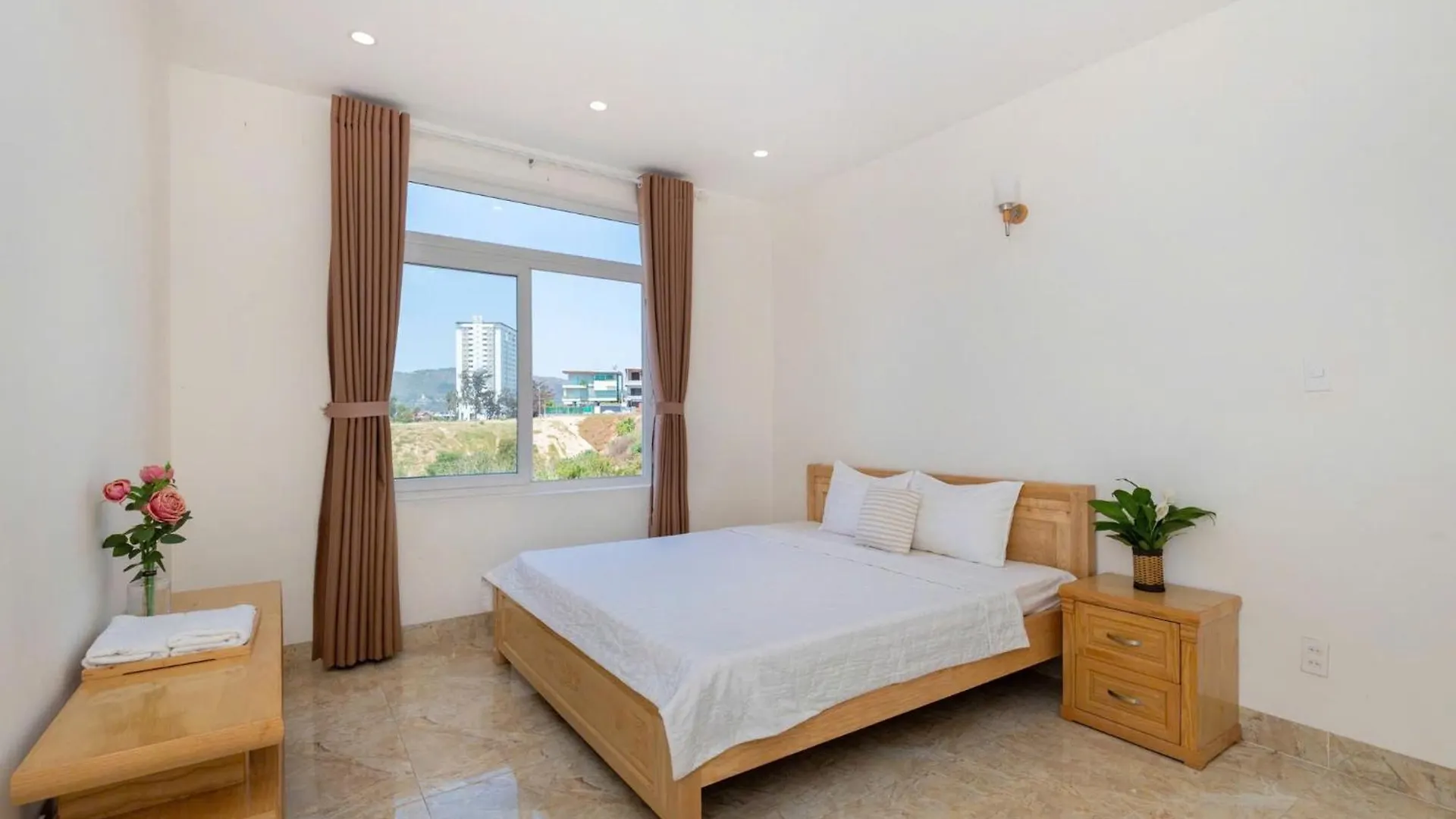 Lux Villa03 头顿